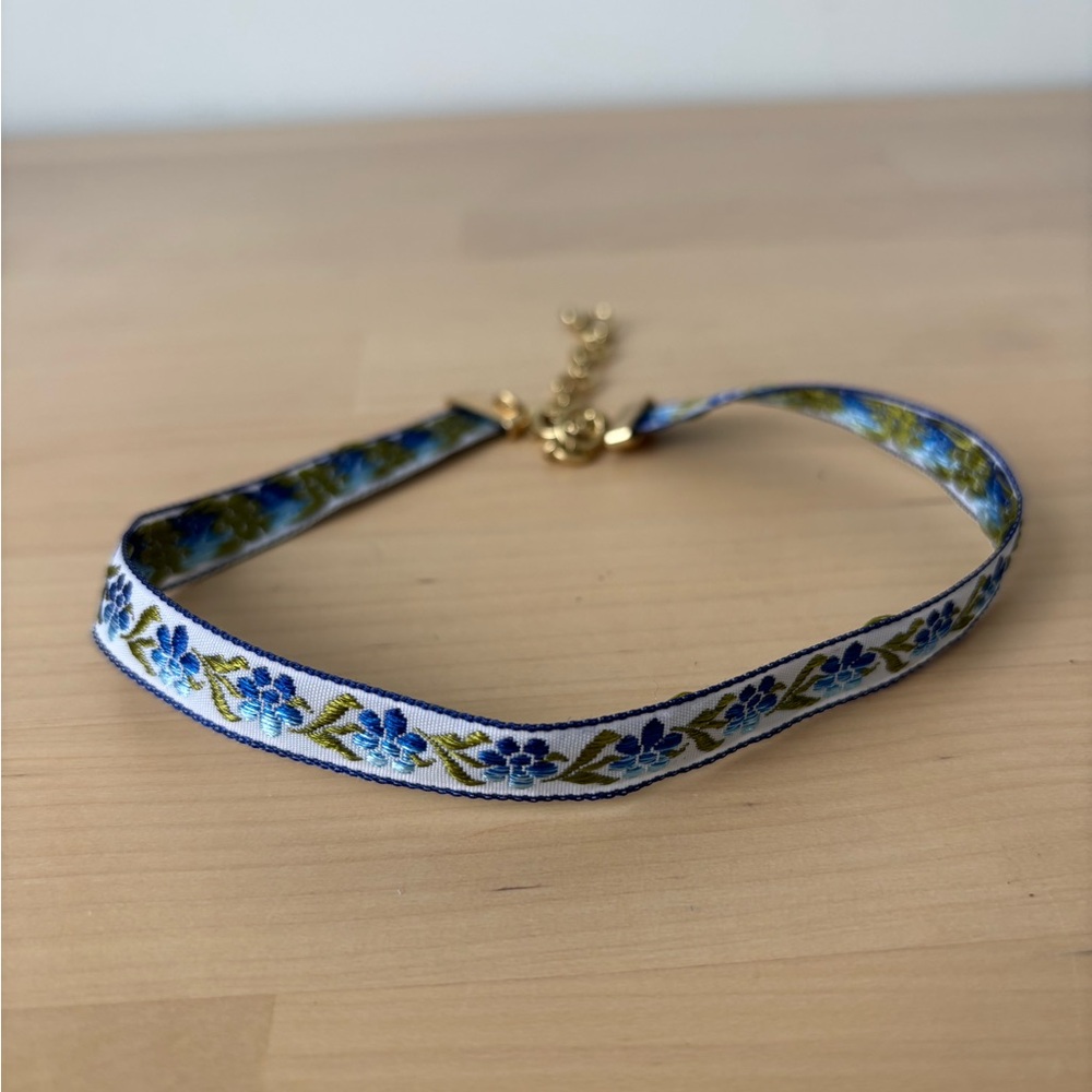 HILL HOUSE Floral Embroidered Choker Necklace